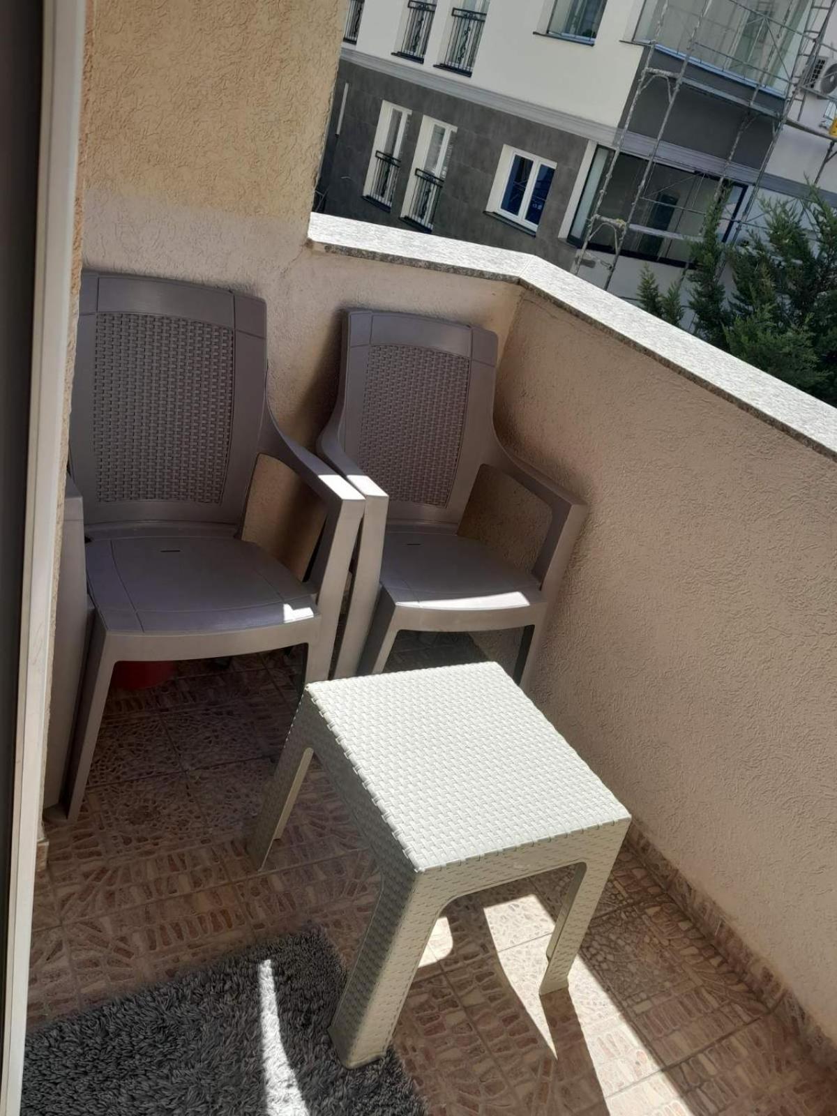 Gray Apartament 2 프리슈티나 외부 사진